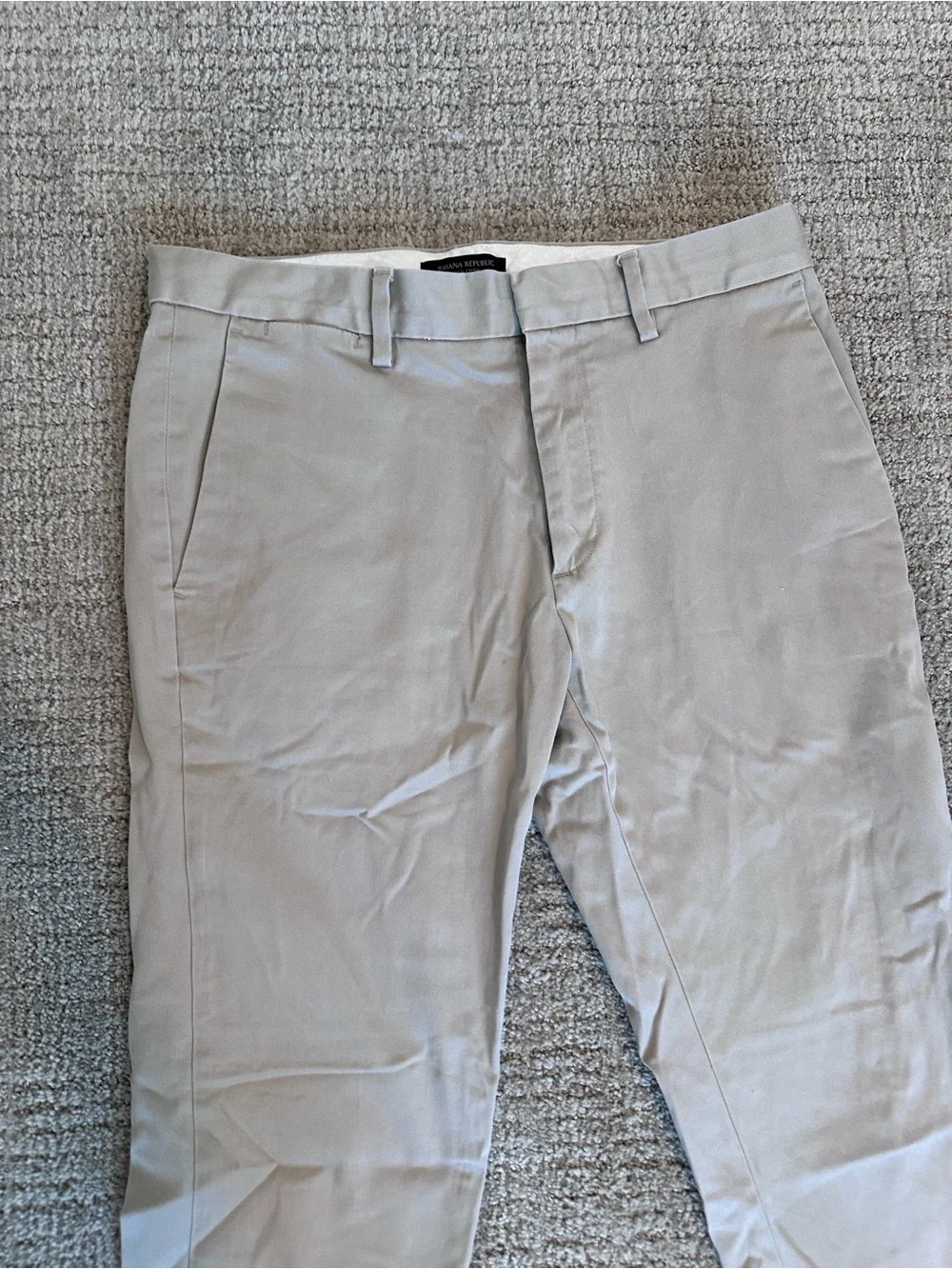 Banana Republic Slim Straight Khaki Chinos - Light Beige
